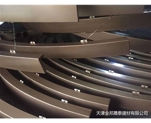 仿銅拉絲鋁單板